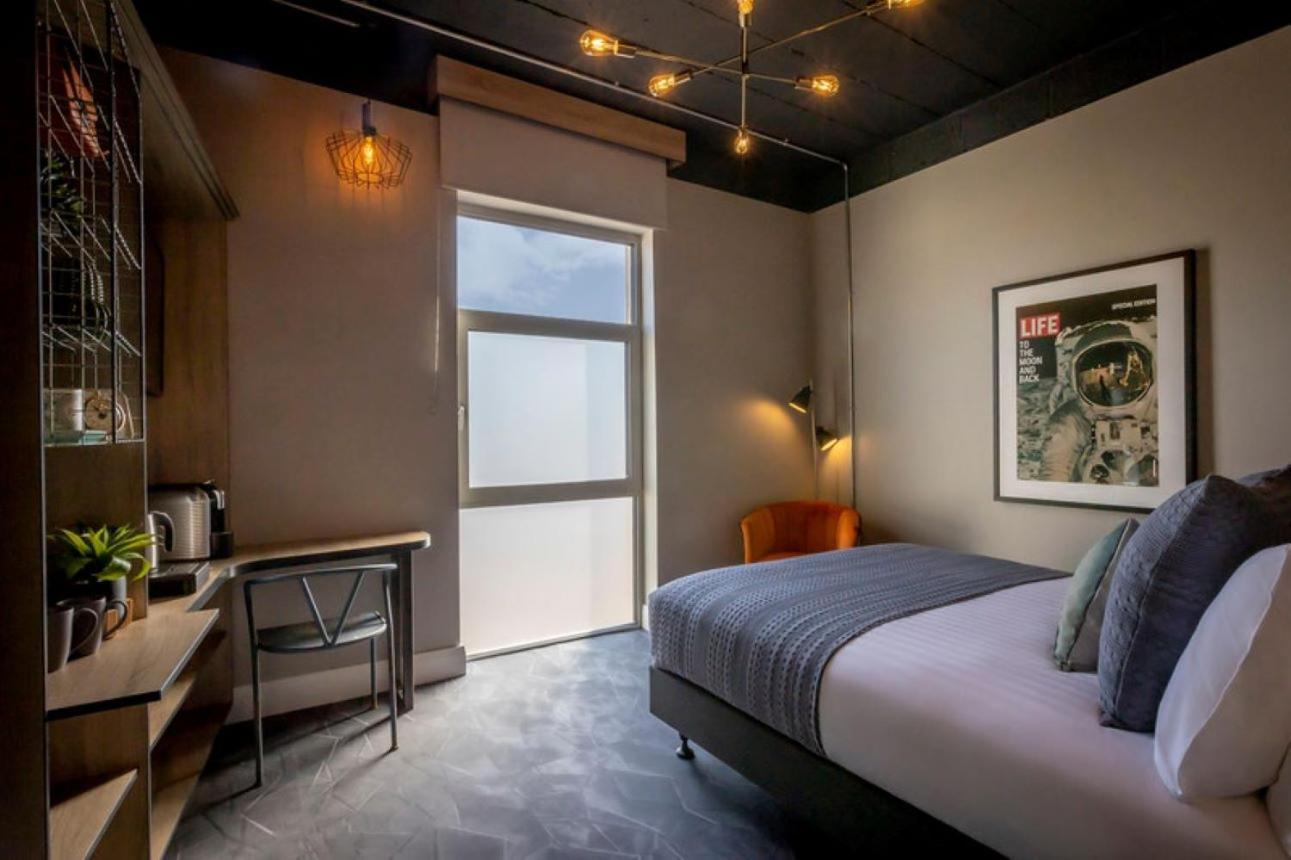 Hotel67 Килларни Экстерьер фото